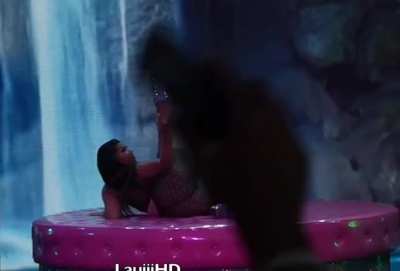 nicki twerking