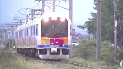 Japanese Train Music Video "Identity Crisis" Future GPX Cyber ​​Formula SAGA-Opening Theme