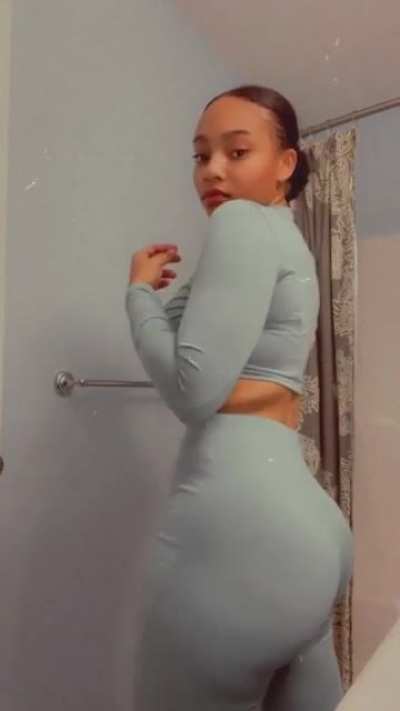 therealprettyauttyy - Video #5852