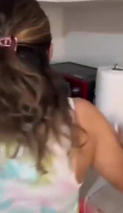 Esa risita cuando se acuerdan... 🤬