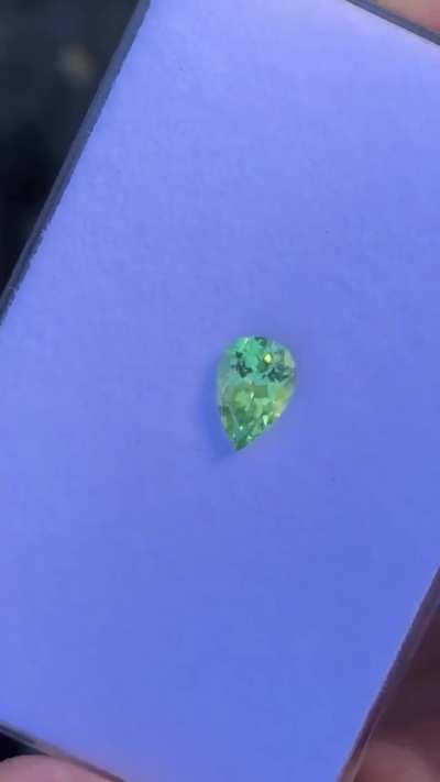 Tsavorite nice bright colors with perfect pear shape slightly included  but perfect for custom jewelry .1.005 ct 7.9x5.4 mm  Was $500  now $375 on sale !!! Plus shipping.
