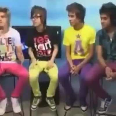 Imagina se toca no meio do mato