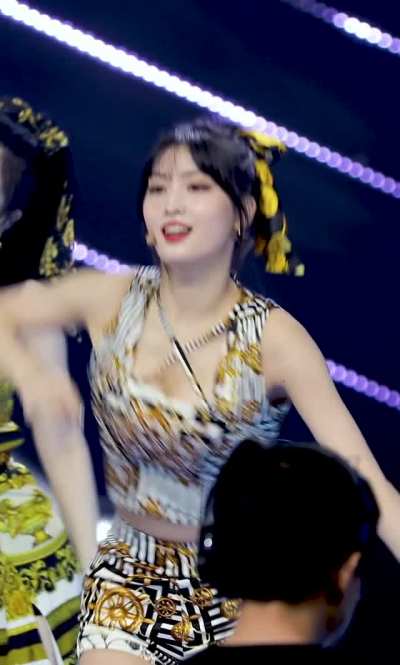 Momomomomo