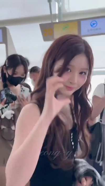 Sullyoon 