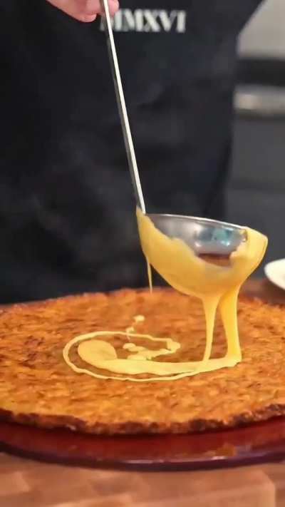 needs more cheese 