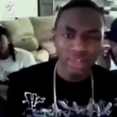 When bruce leaves the chat in sub mode the whole stream