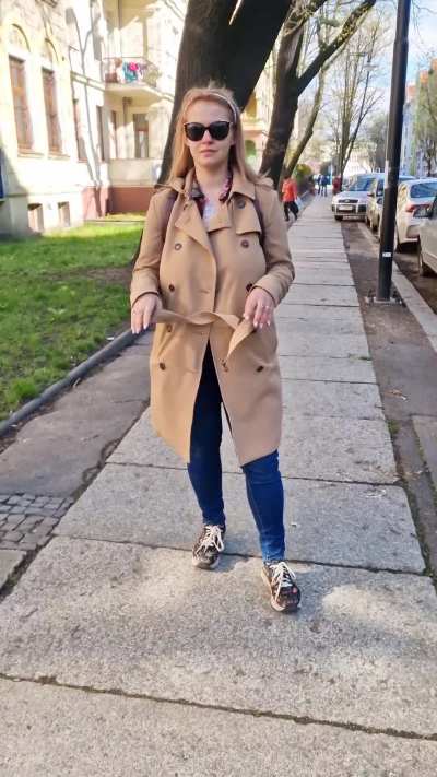 A simple morning walk to catch some fresh air before college lectures. Heh. Kisses