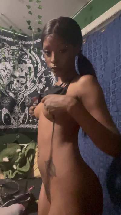 this petite ebony wants to be bred tonight ;)