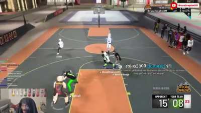 i feel bad for bro but i couldn&rsquo;t stop laughing