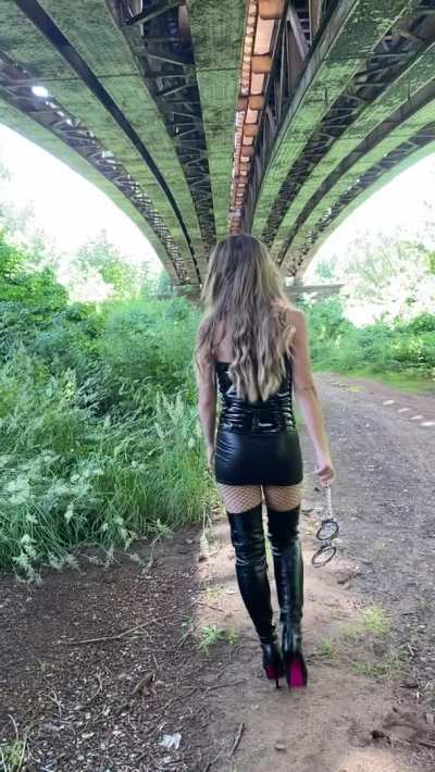 Careful, this ass is on fire 🔥 LATEX &amp;amp; PVC LOVER 🖤 Best FEMDOM &amp;amp; BDSM CONTENT on OnlyFans 💦 HOTTEST ASS 😽 Hot videos with slaves [IRL] 🔥 Custom videos available 🖤 Kinky friendly... 🗝️ &amp;amp; I love to humiliate my little horny bitches ‼️ Chastity, 