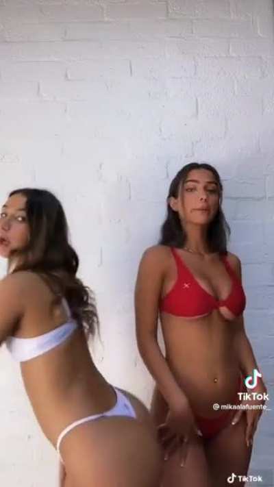 🍒 or 🍑? Personally it&rsquo;s 🍑 for me