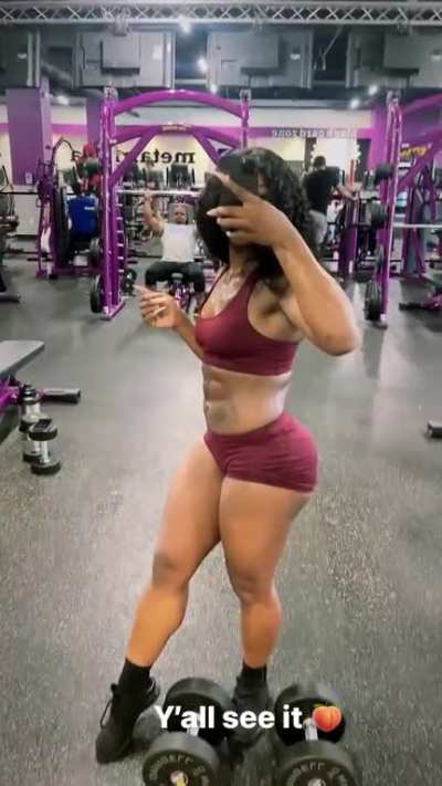 Y&rsquo;all see it 🍑