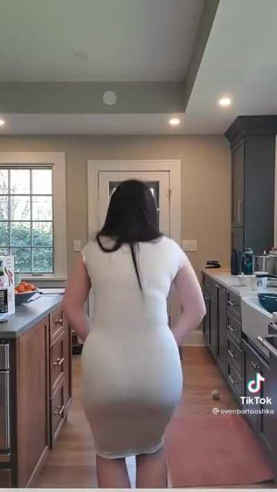 Damn 🤤🤤