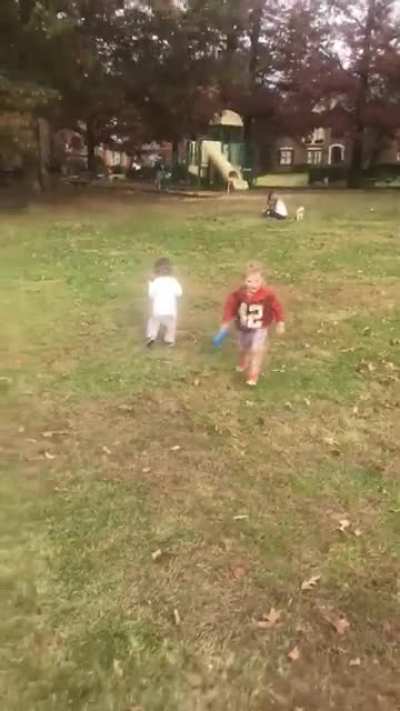 WCGW forgetting that you haven’t taught him how to throw a frisbee...