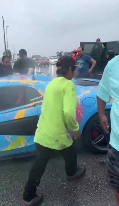 Crazy how he&rsquo;s worried about the McLaren more than his friend.