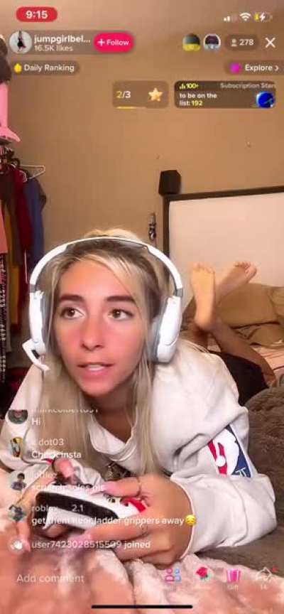 jumpgirlbella live on TikTok