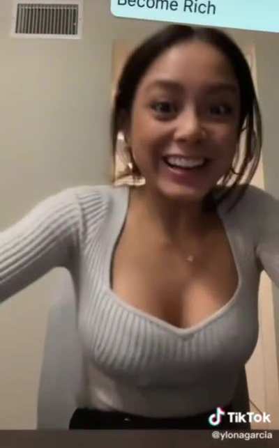 Ylona Garcia