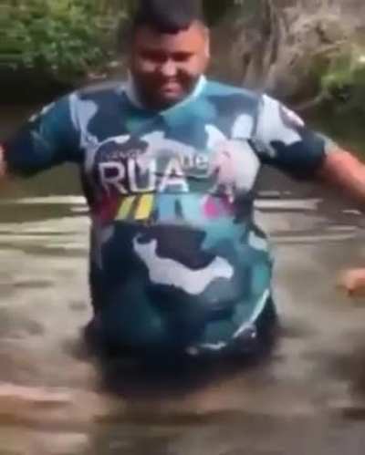 Olha la o moto moto