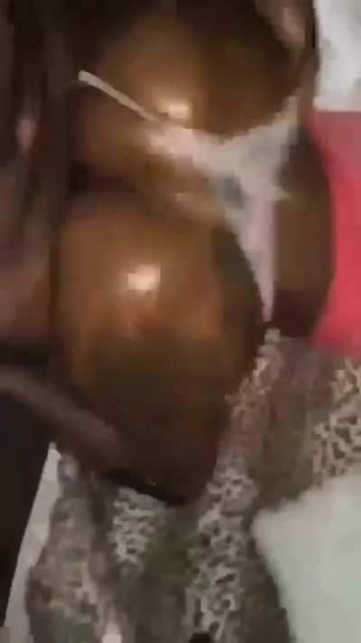 Fat ass baddie