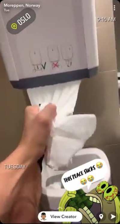"This place sucks 😭😭😭"