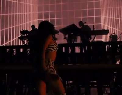💃