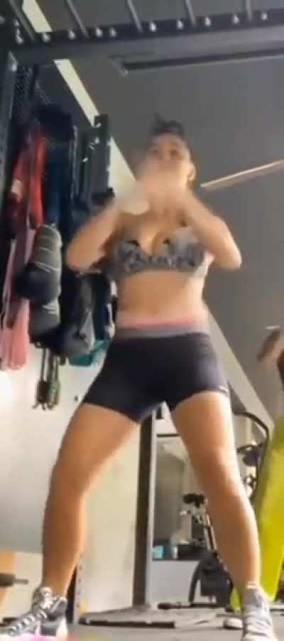 Yassi 🔥