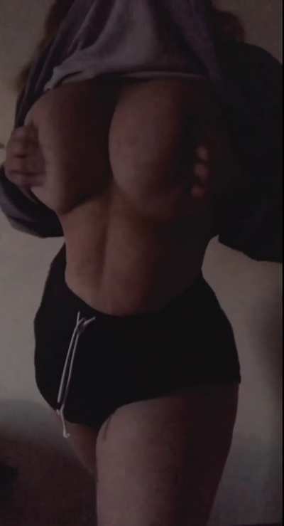 A rare video of my body! Should I do more?👀 ✨OF link and full length videos in the comments ✨