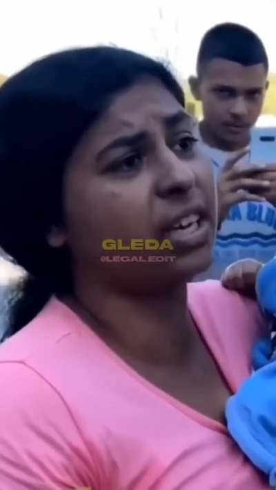 Ni oni vi&scaron;e neće da ga glasaju - dete jebe struju, nema ko da ga gleda