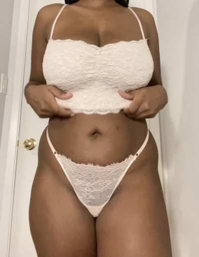 Do you ever wonder if someone you&rsquo;ve seen nudes of on Reddit is someone you&rsquo;ve met in person?