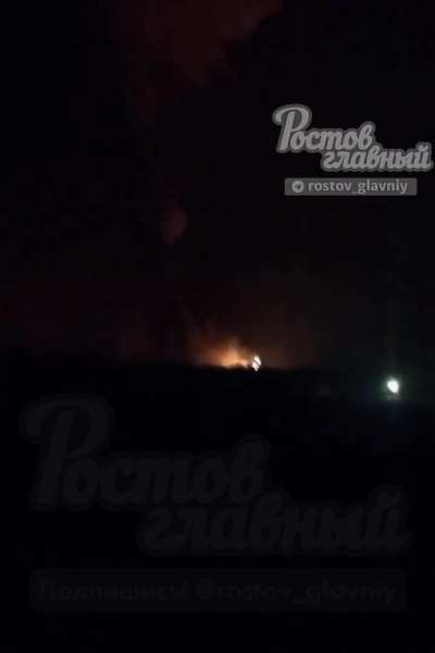 Footage of explosions at the Russian Morozovsk Air Base in Rostov Oblast following a Ukrainian strike tonight.