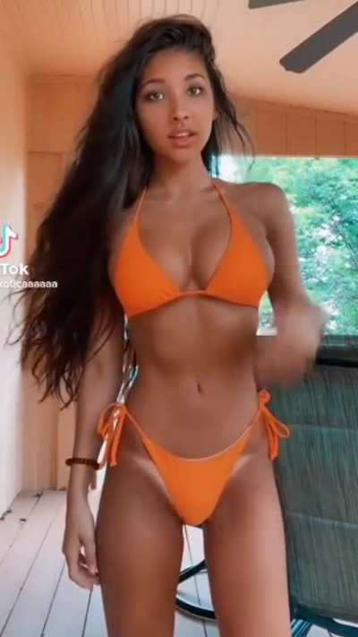 18 yo Haley Gosserand unreal bod🔥