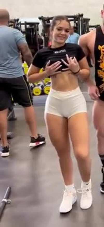 Mel Maia Del&iacute;cia 