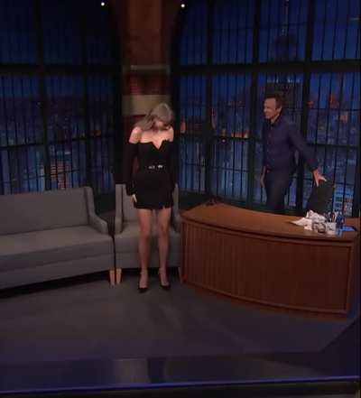 Taylor Swift on Seth Meyers