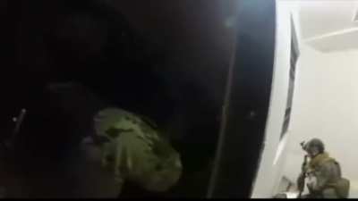 Mexican special forces raid the notorious kingpin Joaquin &lsquo;El Chap&oacute;&rsquo; Guzm&aacute;n safe house in Los Mochis, Sinaloa. Jan 8, 2016