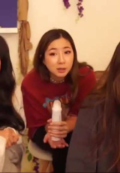 Leslie 👀