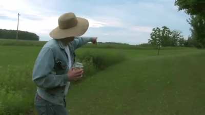 Randy: &ldquo;AA-&ldquo;