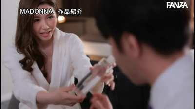 "My investment in alcohol started paying off around 10 pm!" ... Ryo Ayumi in JUL-729