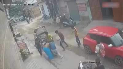 WCGW snatching a chain