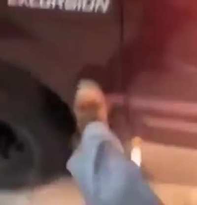 Sonunda doğru frekansı buldu.