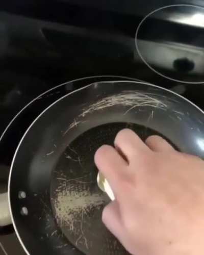 Cool new egg trick