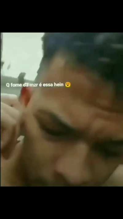 T&aacute; na fome