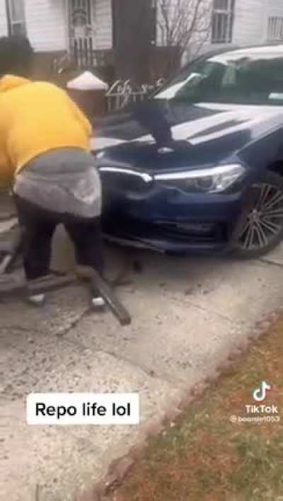 Dad almost crushes kid after trying to unrepo his car.