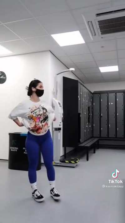 Goku Gains! Wait for the ass....