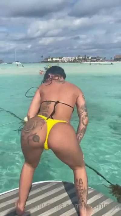MC Mirella