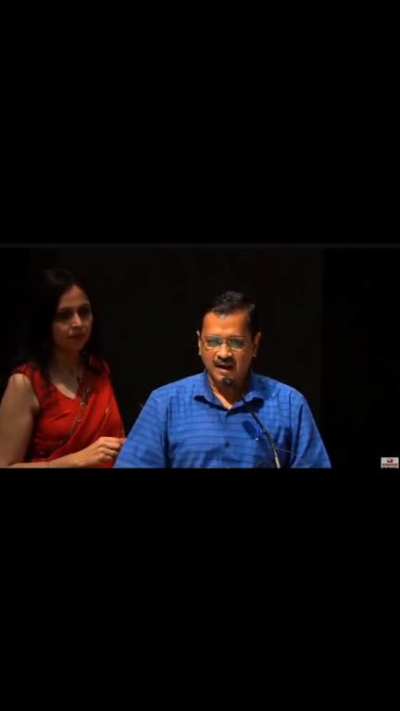 Kejriwal Ki Koi Izzat Hi Nhi karta ??