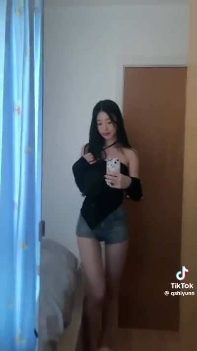 @qshiyunn