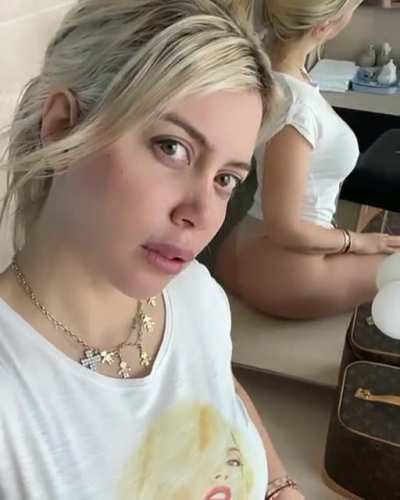 😋