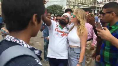 A tourist ends up attracting a rampage of selfies