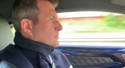 On sait d&eacute;sormais ce qu&rsquo;&eacute;coutent les gendarmes quand ils roulent &agrave; fond dans leurs nouvelles Alpine. Bon choix.
