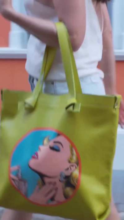 Eleo Caressi